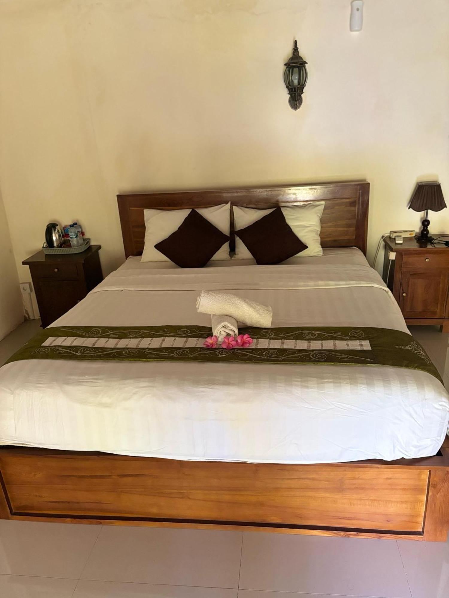 Kubu Artha Bungalow Nusa Penida Ped Εξωτερικό φωτογραφία