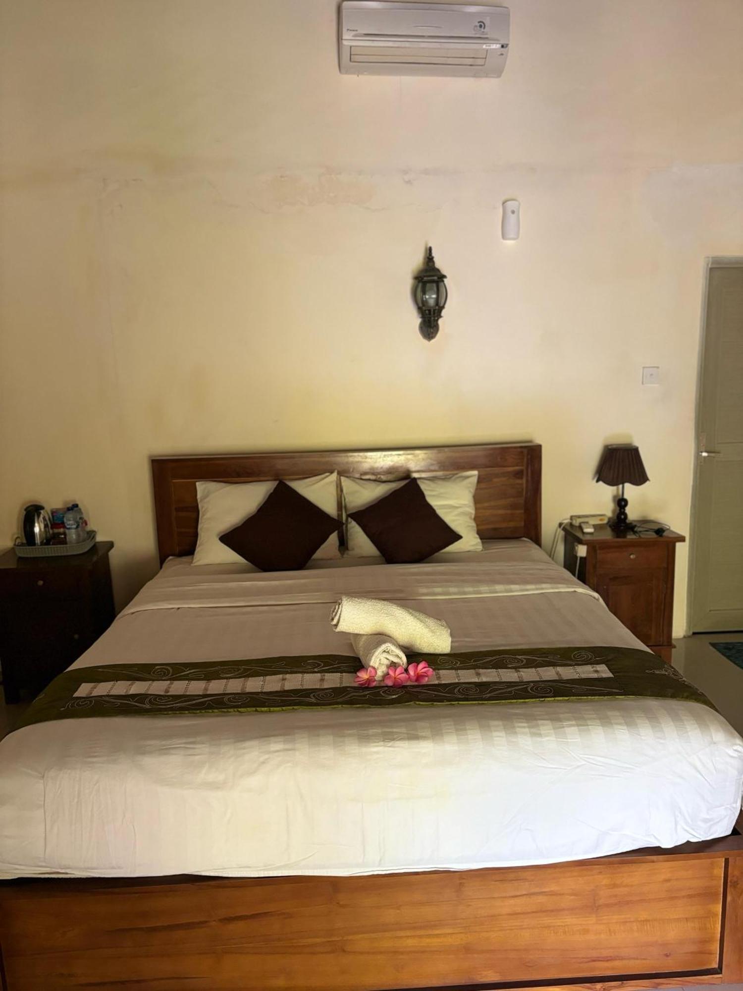 Kubu Artha Bungalow Nusa Penida Ped Εξωτερικό φωτογραφία