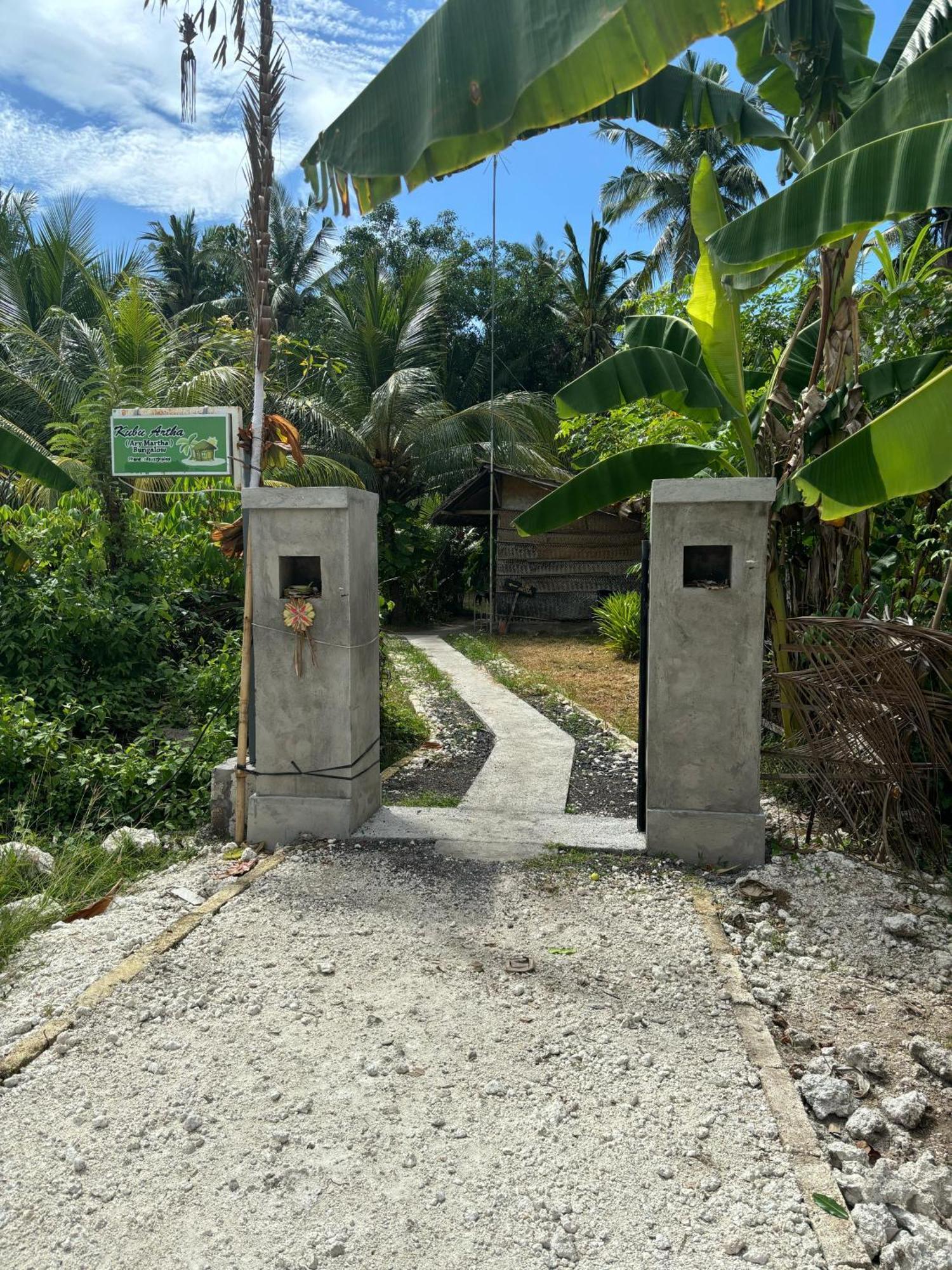 Kubu Artha Bungalow Nusa Penida Ped Εξωτερικό φωτογραφία